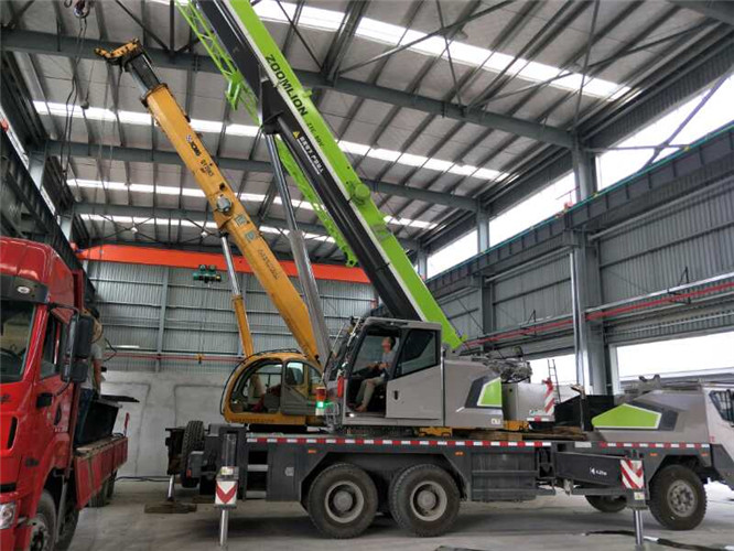 安阳市高空车出租需要注意哪些安全事项？